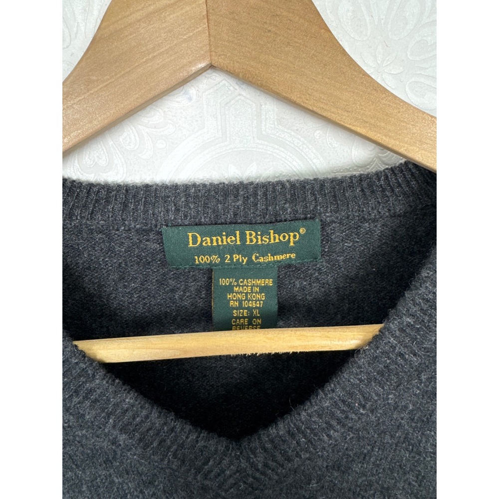 Vintage 100% Cashmere Daniel Bishop Mens 2 Ply V-Neck Sweater Charcoal Gray XL - Picture 6 of 6
